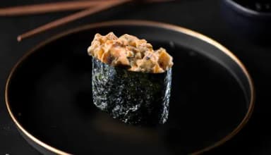 Unagi spicy gunkan /pcs