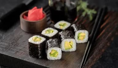 Avocado Maki /pcs